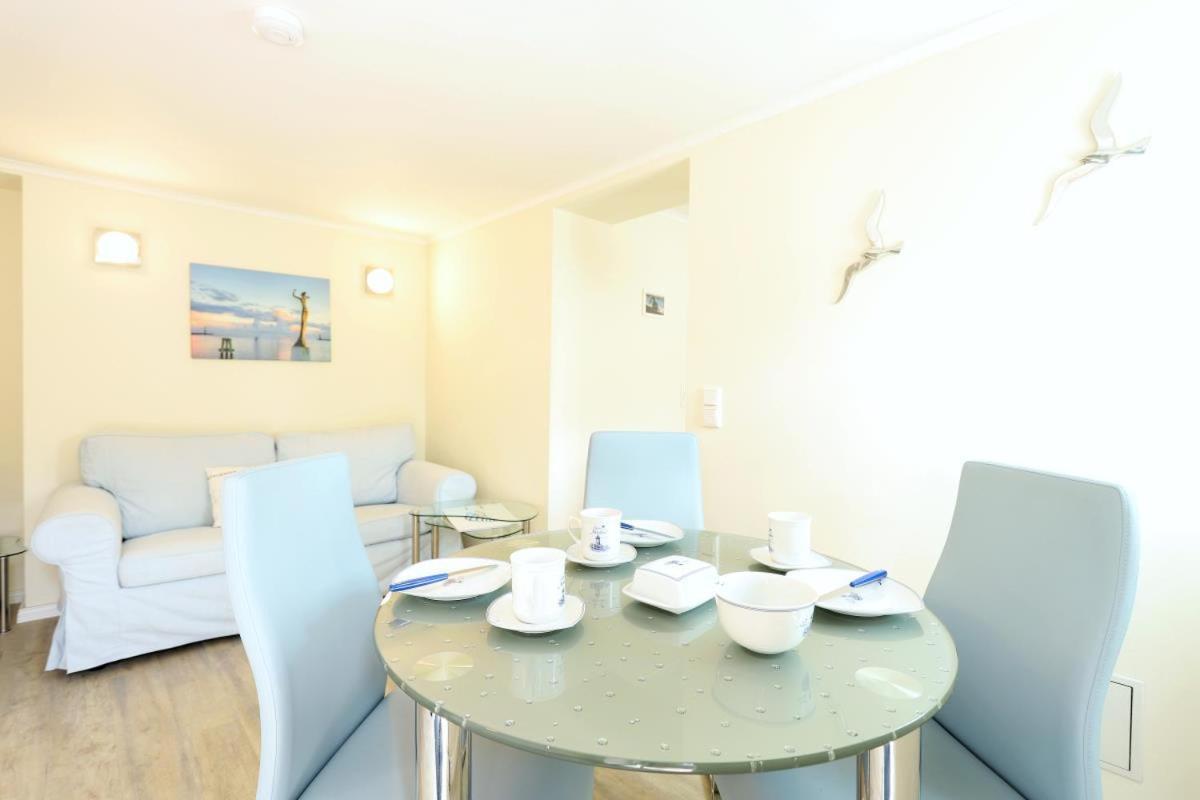 Appartement & Ferienwohnungen Thiess Rostock Esterno foto
