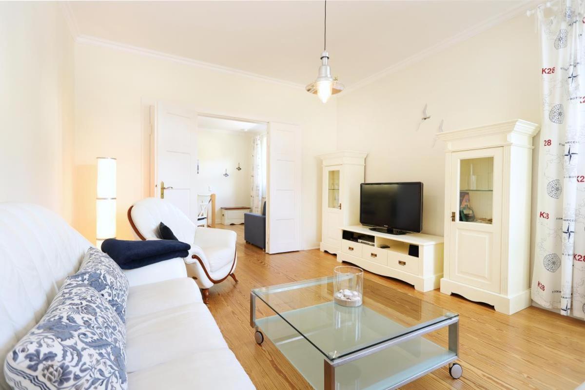 Appartement & Ferienwohnungen Thiess Rostock Esterno foto