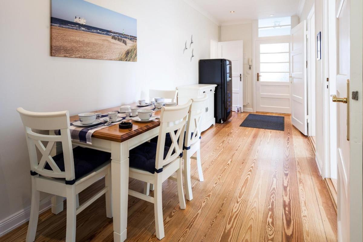 Appartement & Ferienwohnungen Thiess Rostock Esterno foto