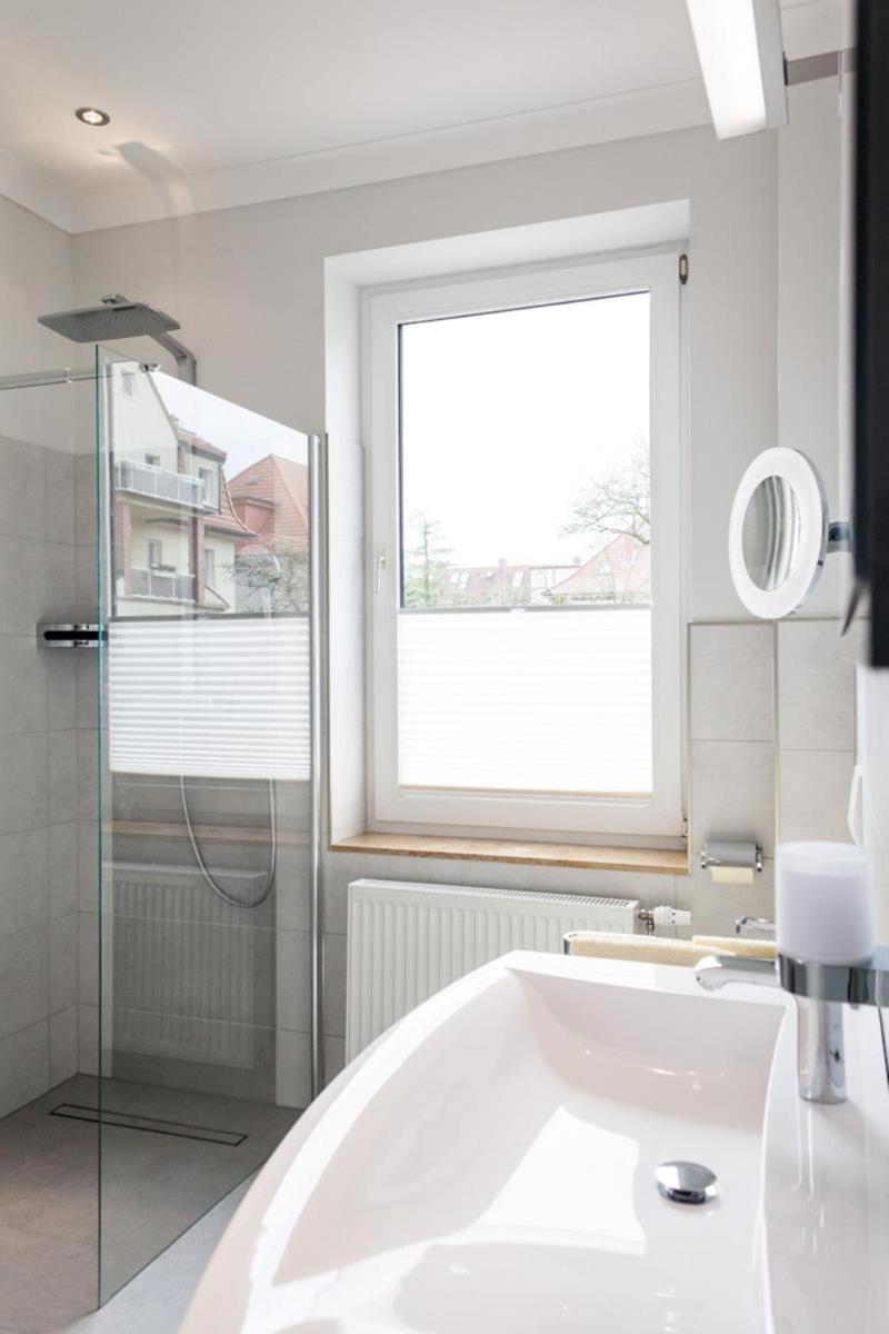 Appartement & Ferienwohnungen Thiess Rostock Esterno foto